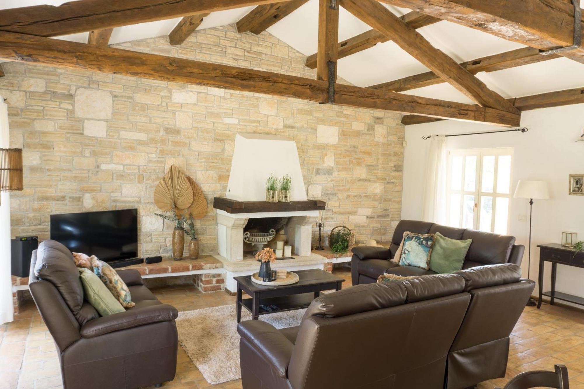 Villa Melissa - Istrisches Steinhaus Mit Pool In Guter Lage Sveti Lovreč Pazenatički Zewnętrze zdjęcie